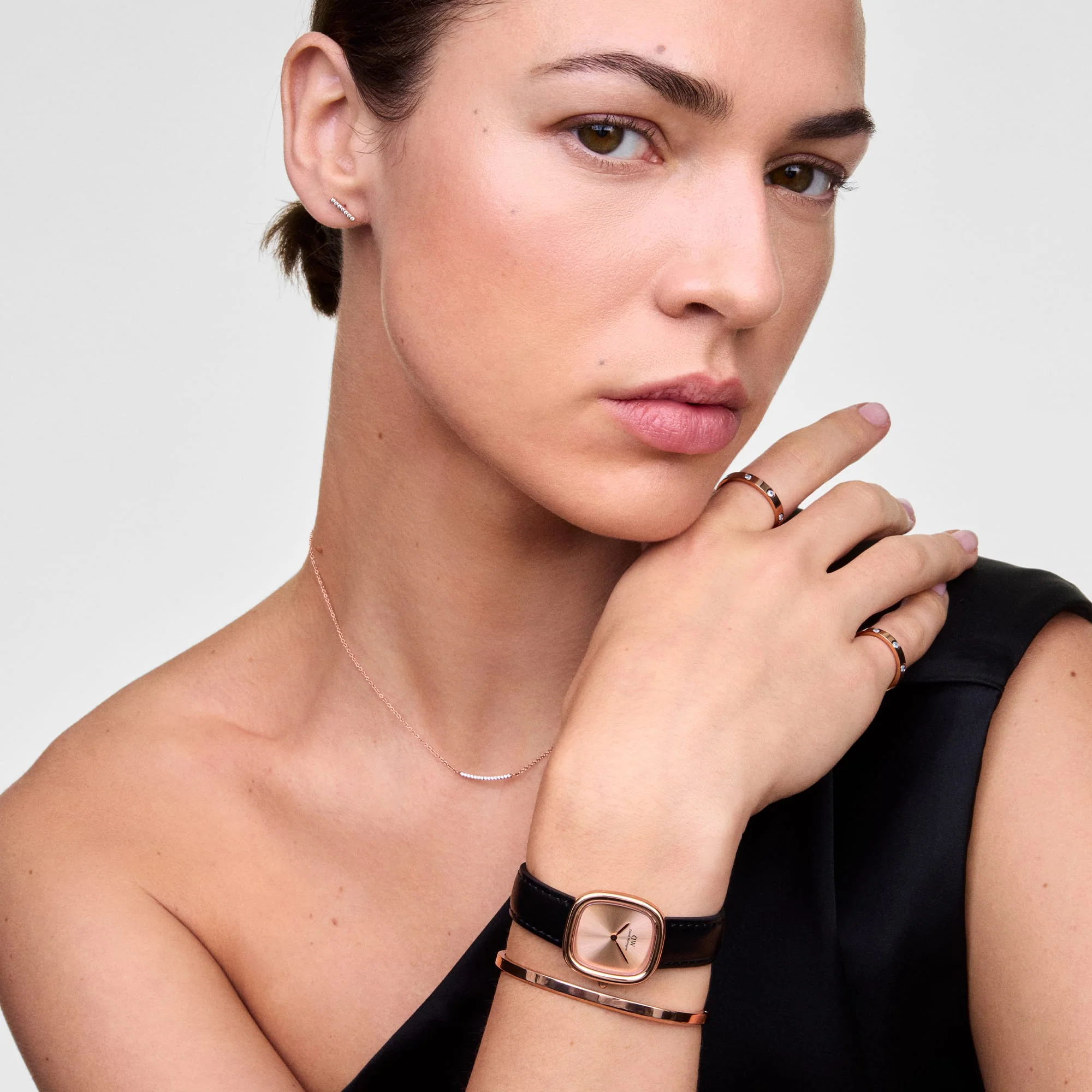 Mirelle Eternity Necklace Rose Gold - Image 2