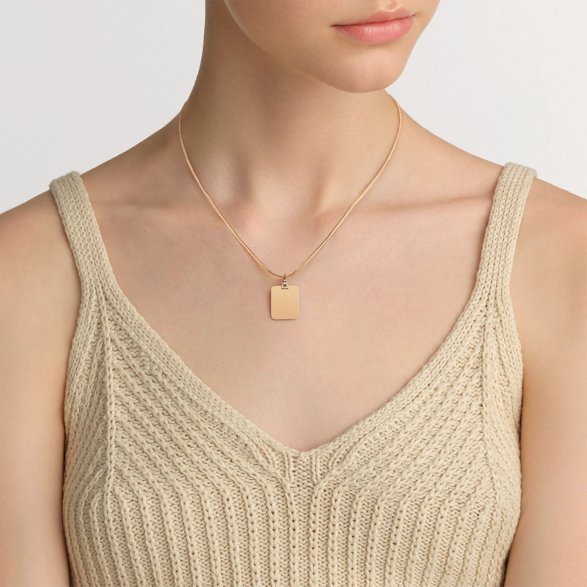 Rectangular Detail Crystal Pendant G - Image 4